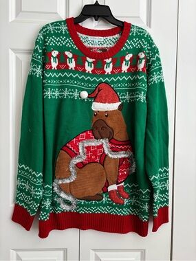 Holiday Moose Crewneck Sweater - Green